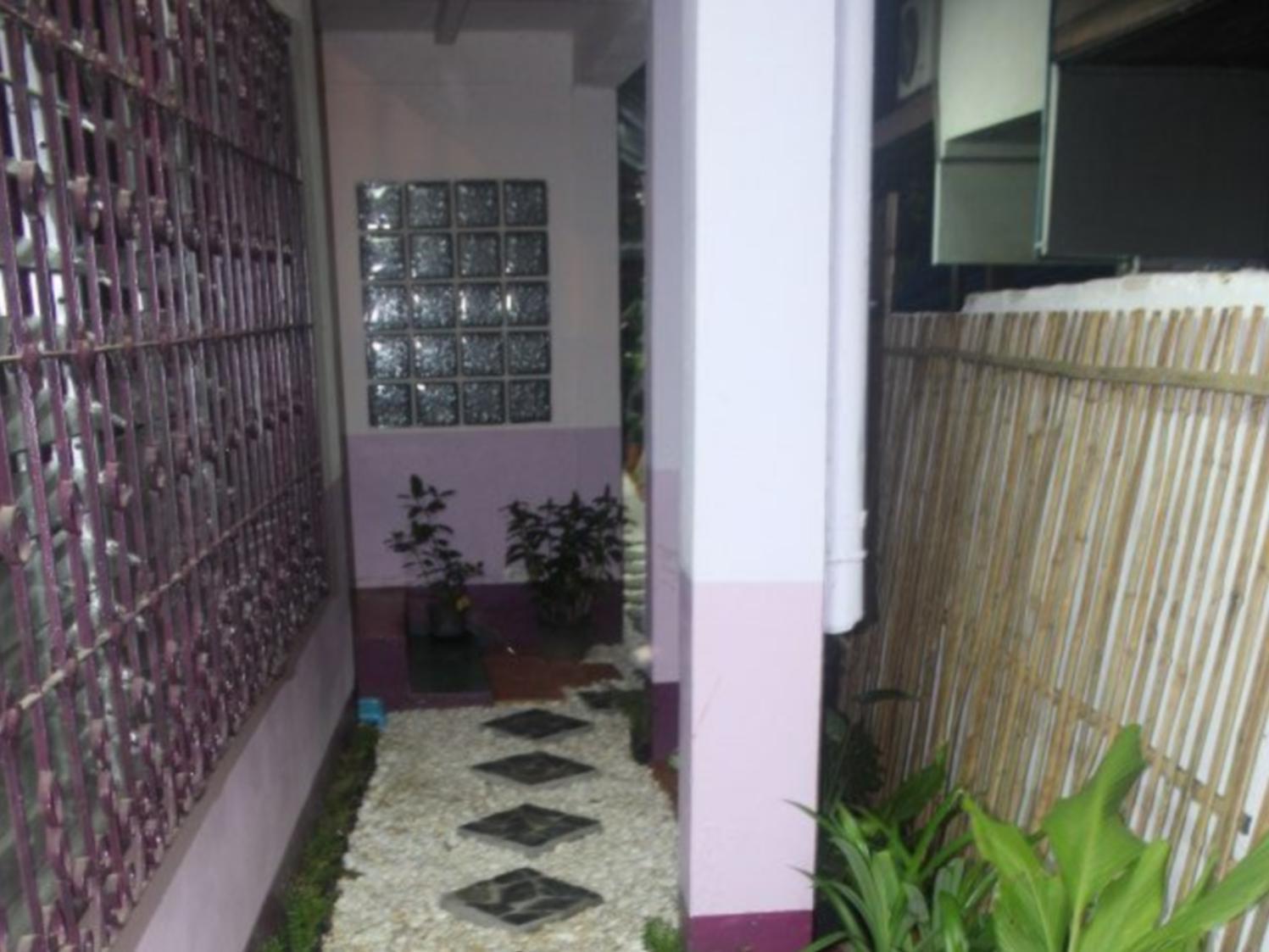 Kikie'S House Hostel Chiang Mai Bagian luar foto