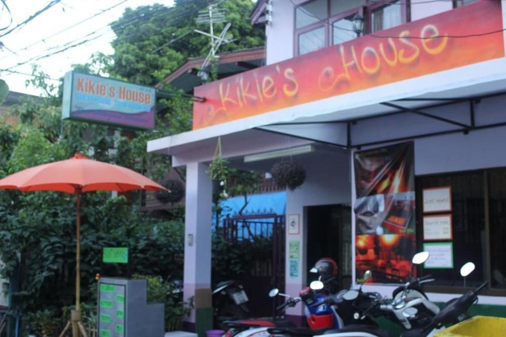 Kikie'S House Hostel Chiang Mai Bagian luar foto